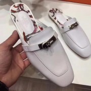 1:1 Hermes Oz Mule In White Calfskin Leather HJ01256