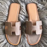 Hermes Oran Sandals In Taupe Swift Leather Replica HJ00862