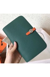 Fake Replica Replica Hermes Bicolor Dogon Duo Wallet In Malachite/Orange Leather HJ01293